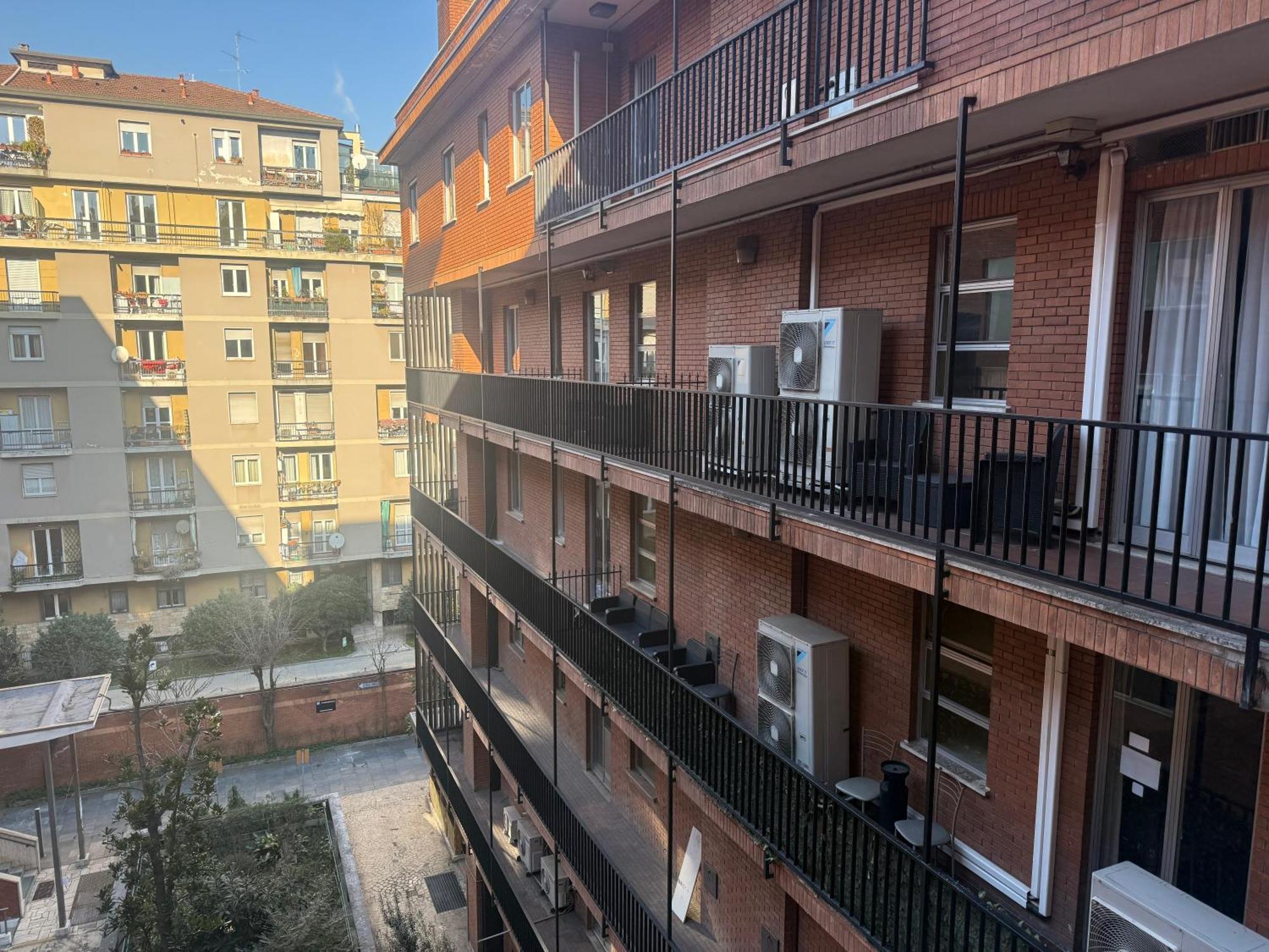 Hotel Giacosa Milán Exterior foto